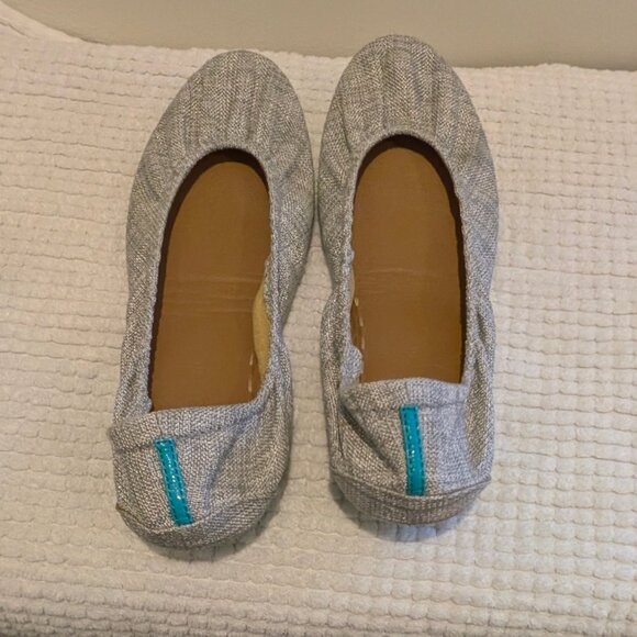 Head-Turning Tieks "Pop Pink" Neon Patent Leather Ballet Flats - Sold Out! - Picture 4 of 4